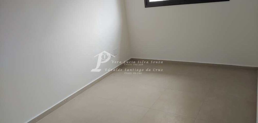 Casa à venda com 2 quartos, 75m² - Foto 7