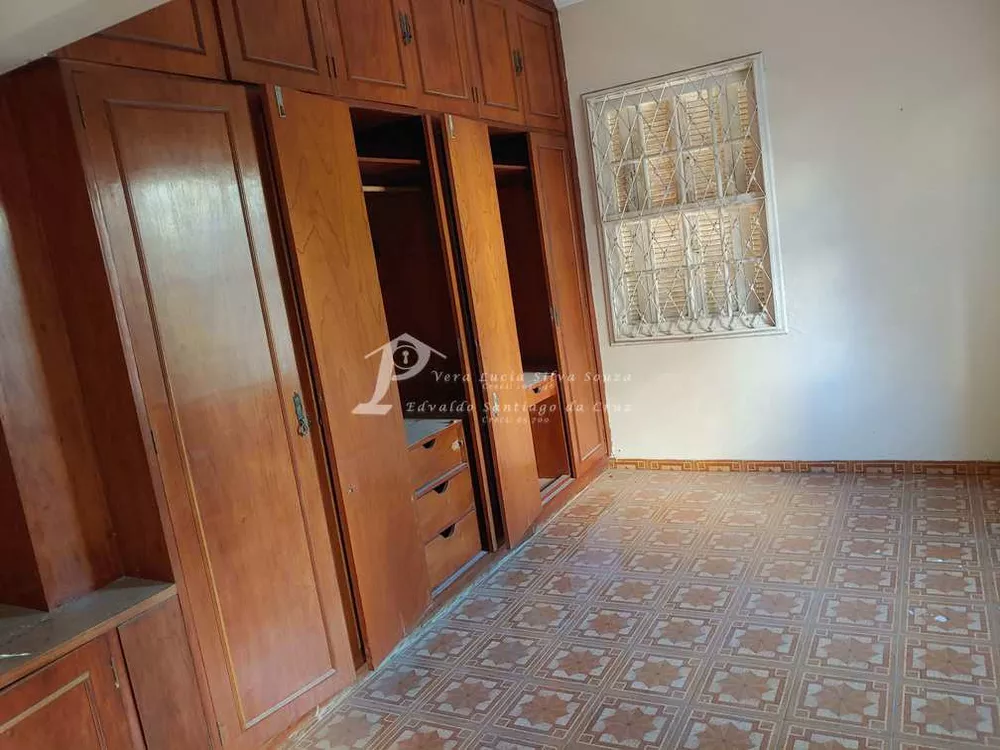 Sobrado, 5 quartos, 240 m² - Foto 3