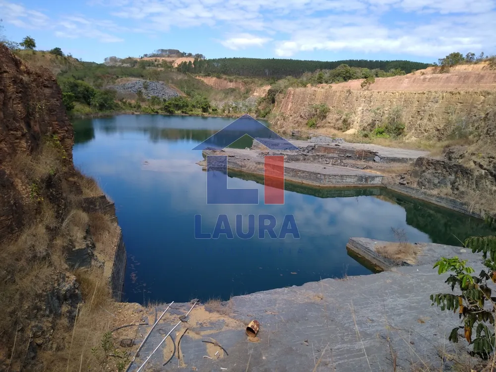 Chácara, 3 quartos, 1400 m² - Foto 6