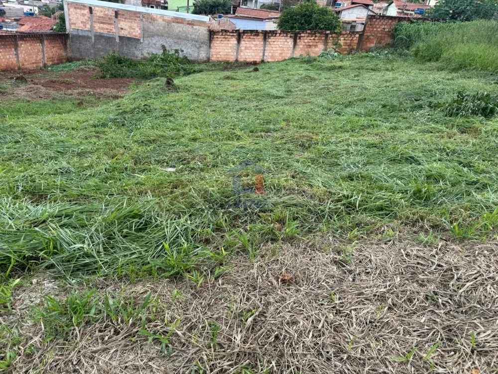 Terreno, 600 m² - Foto 2