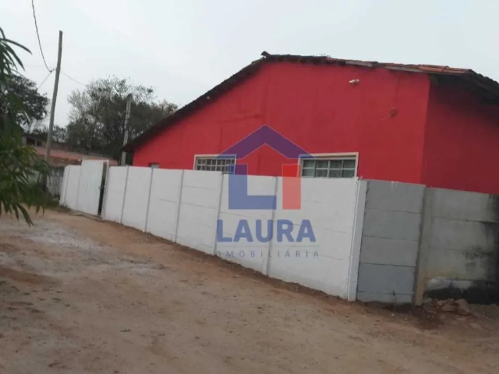 Chácara, 4 quartos, 500 m² - Foto 1