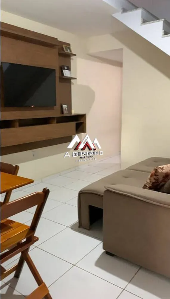 Casa, 2 quartos, 72 m² - Foto 1