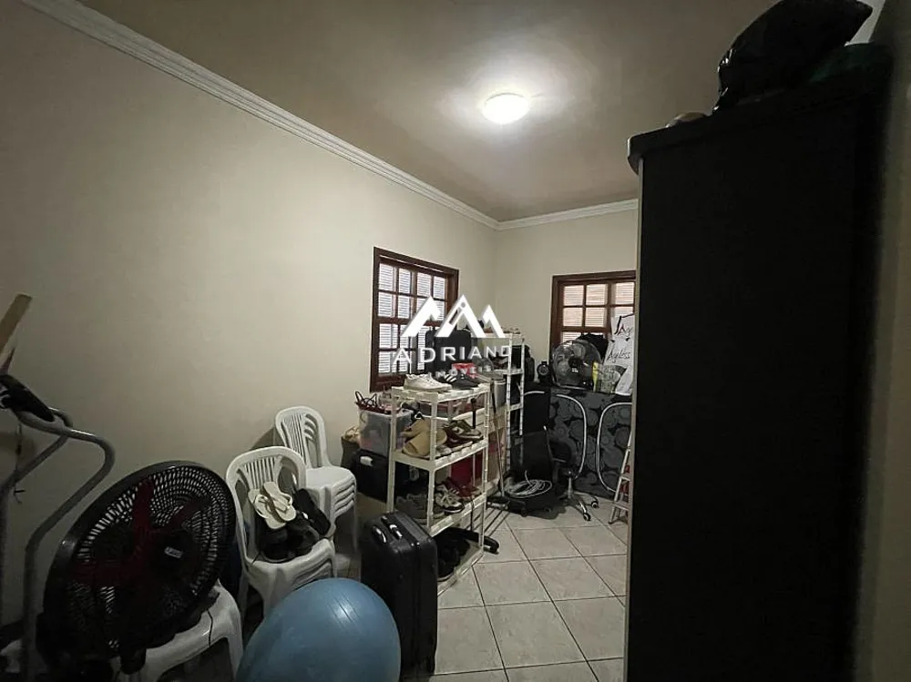 Casa, 3 quartos, 223 m² - Foto 28