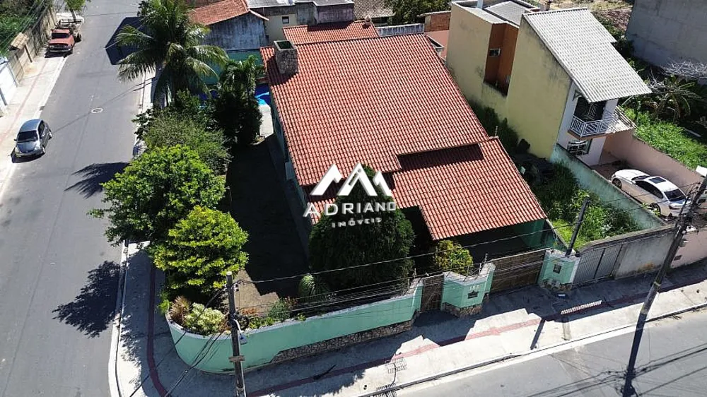 Casa, 3 quartos, 223 m² - Foto 1
