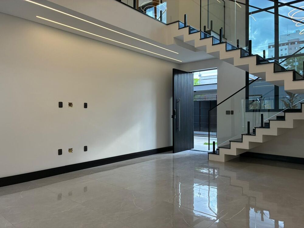 Casa, 4 quartos, 225 m² - Foto 3