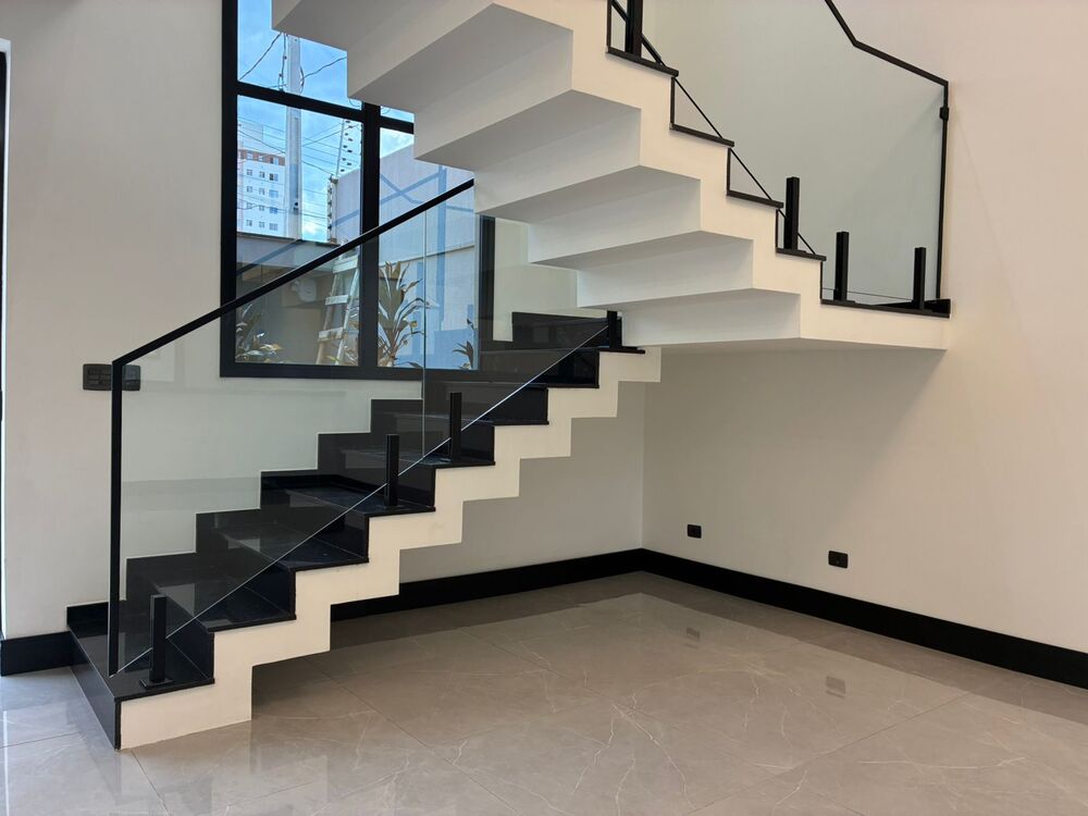 Casa, 4 quartos, 225 m² - Foto 8