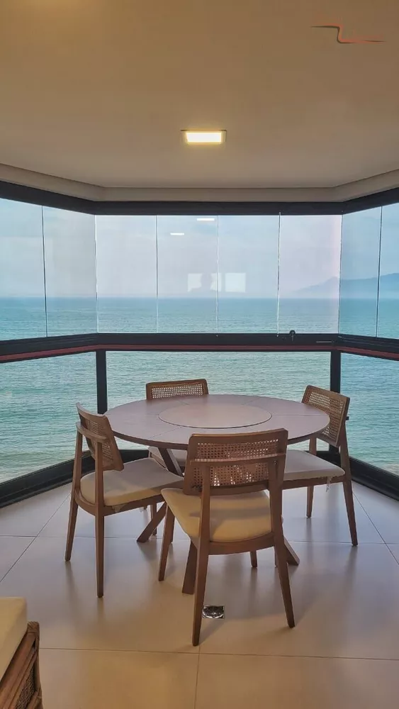 Cobertura à venda com 4 quartos, 150m² - Foto 1