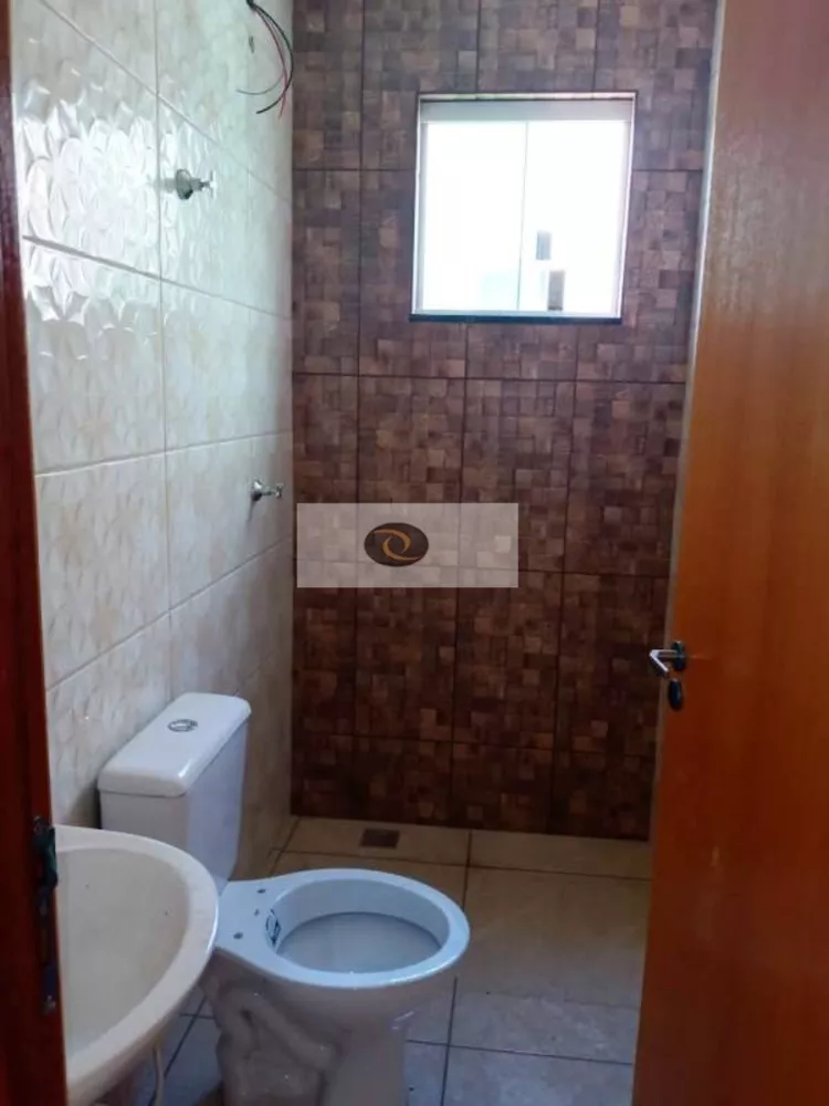 Casa à venda com 3 quartos, 100m² - Foto 12