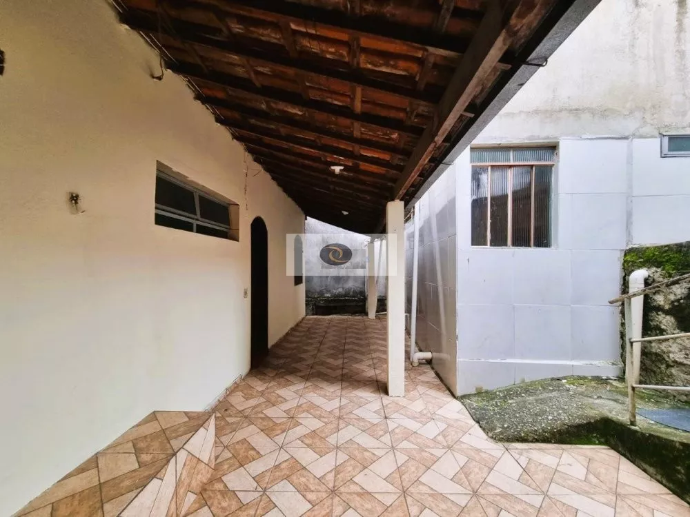 Casa à venda com 3 quartos, 149m² - Foto 6