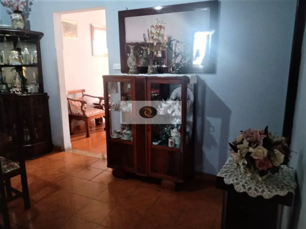 Casa à venda com 4 quartos, 12m² - Foto 6