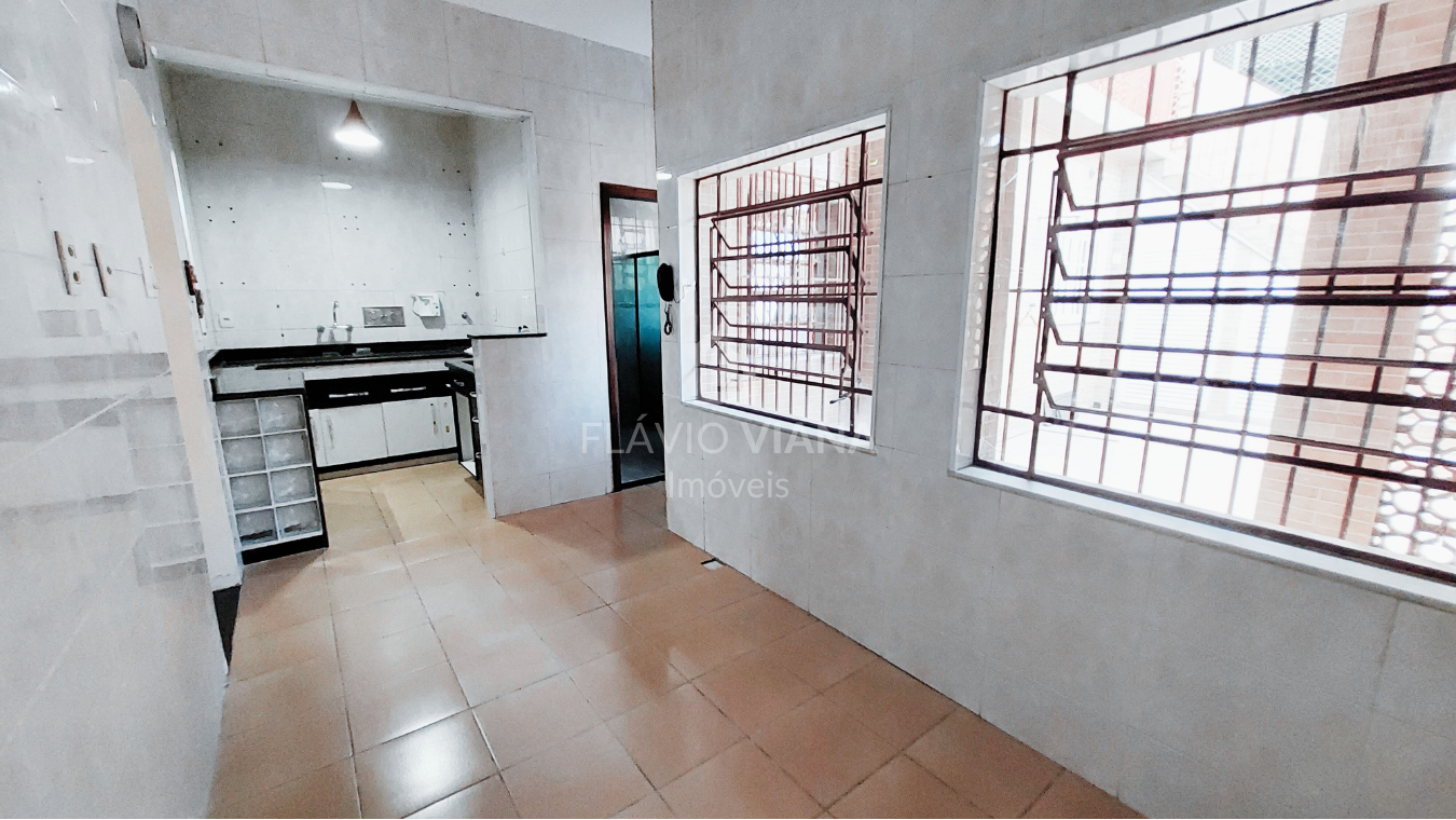 Casa de Vila à venda com 2 quartos, 100m² - Foto 4