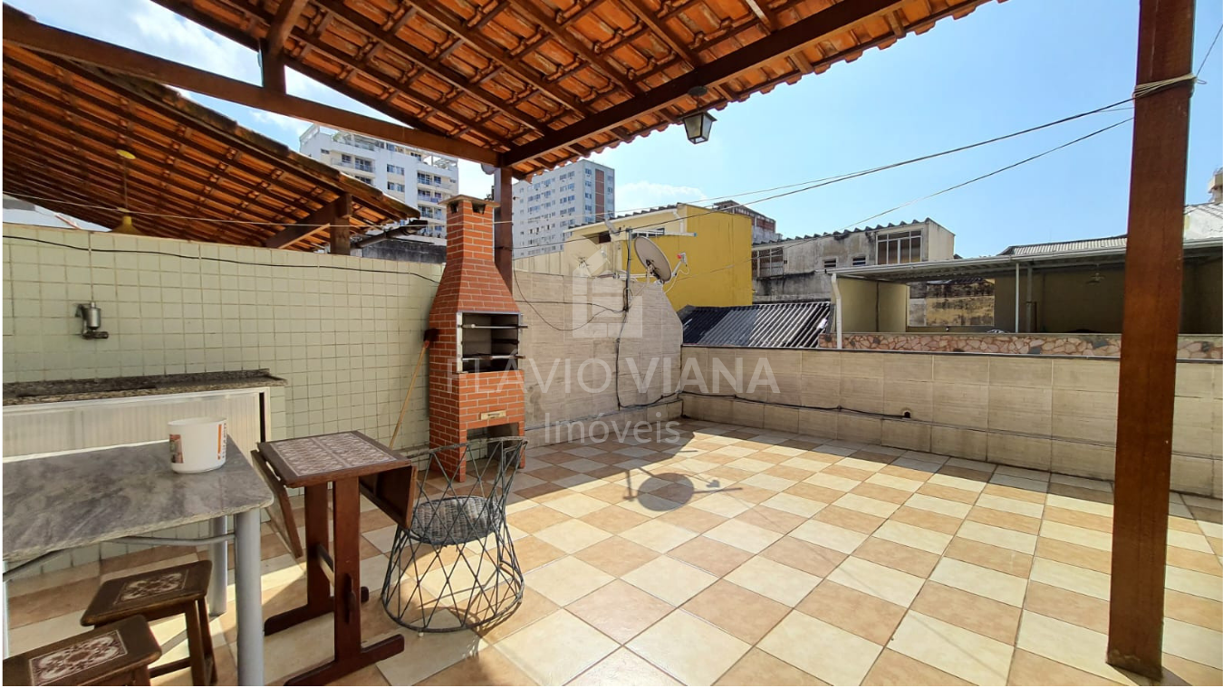 Casa de Vila à venda com 3 quartos, 105m² - Foto 1