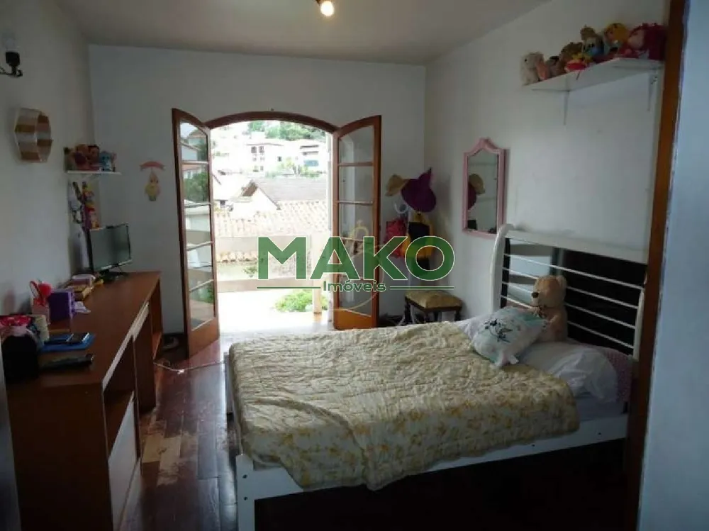 Sobrado, 3 quartos, 303 m² - Foto 8