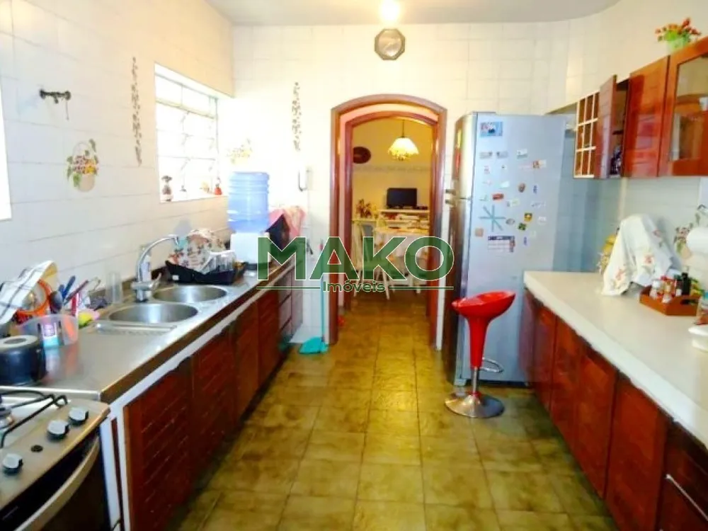 Sobrado, 3 quartos, 303 m² - Foto 5