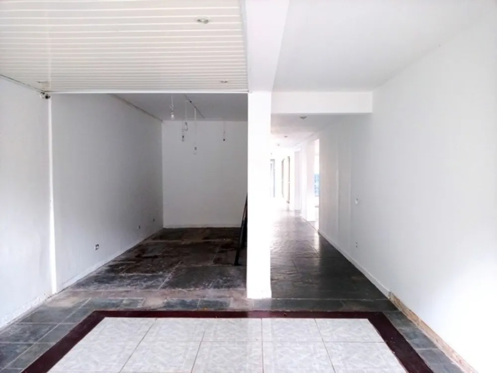 Sobrado, 5 quartos, 560 m² - Foto 2