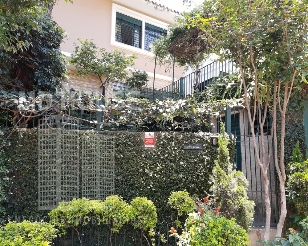 Casa, 5 quartos, 300 m² - Foto 1