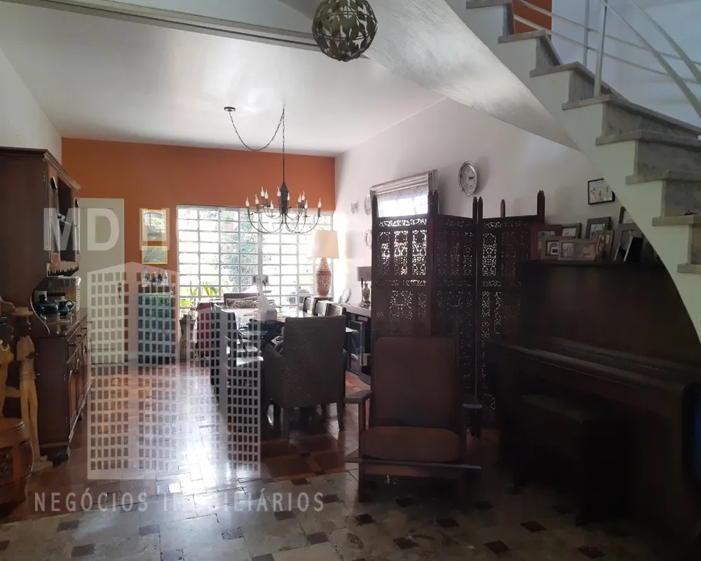 Casa, 5 quartos, 300 m² - Foto 9
