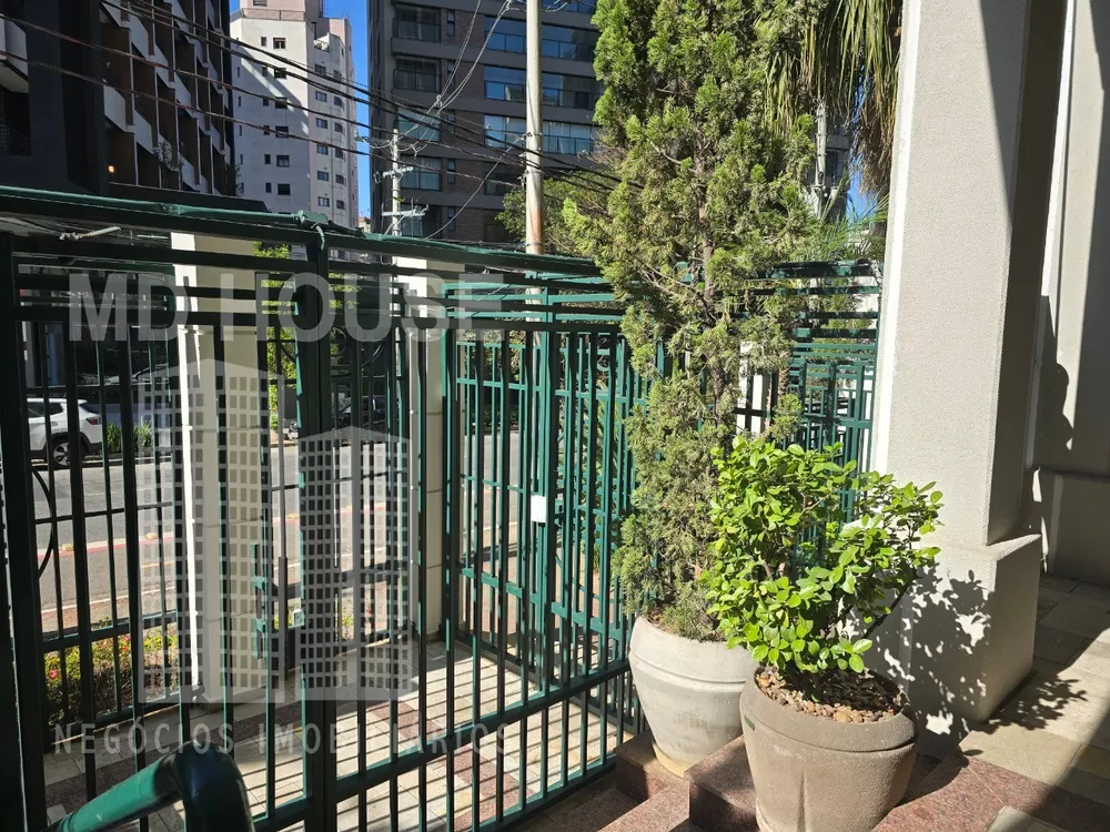 Apartamento para alugar com 1 quarto, 45m² - Foto 1