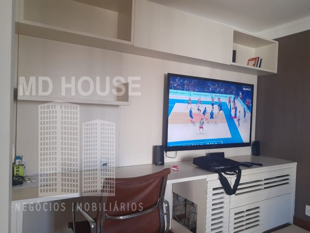 Apartamento, 3 quartos, 209 m² - Foto 1
