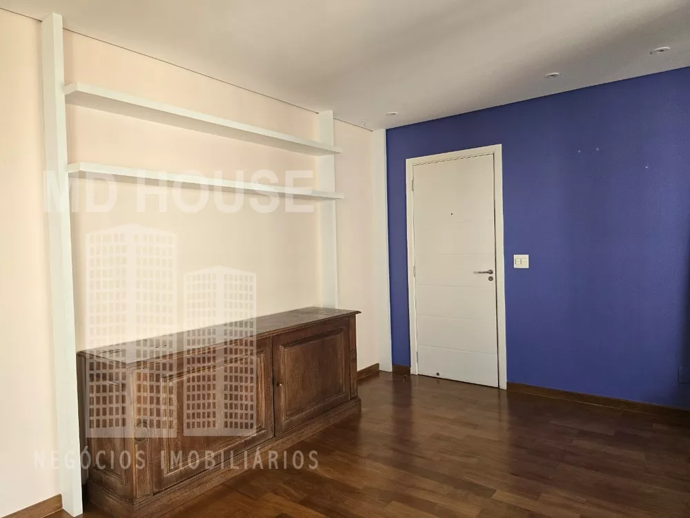 Apartamento para alugar com 2 quartos, 138m² - Foto 2