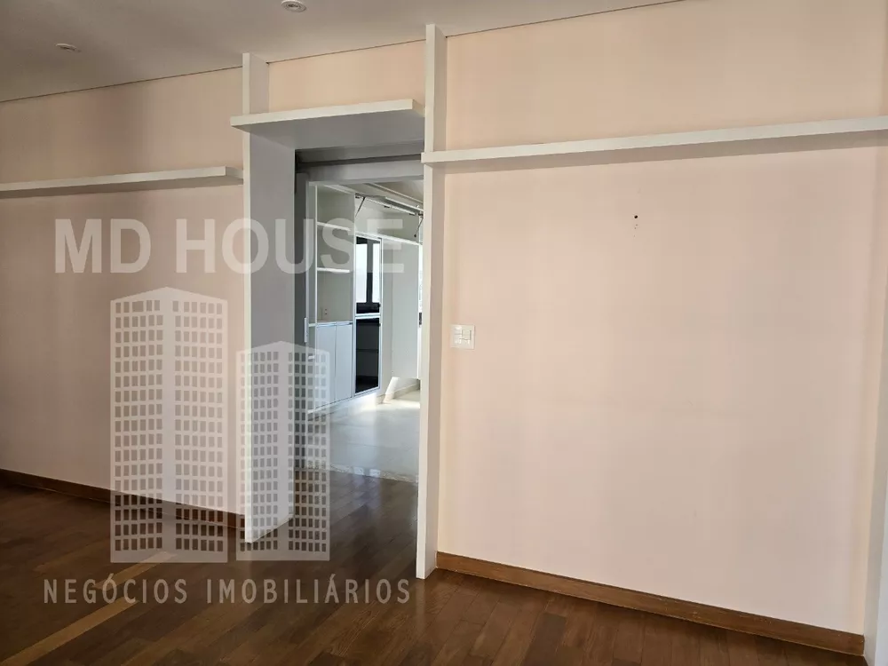 Apartamento para alugar com 2 quartos, 138m² - Foto 3