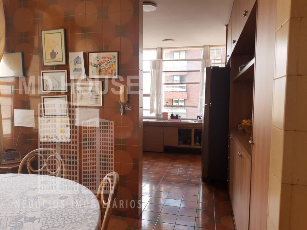 Apartamento, 4 quartos, 275 m² - Foto 2