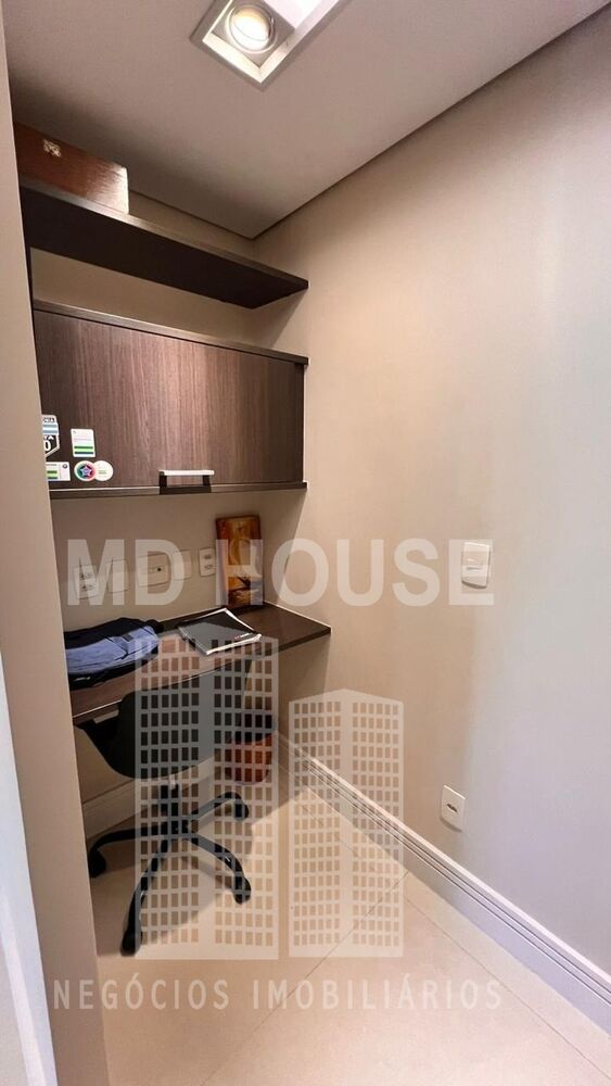 Apartamento, 3 quartos, 151 m² - Foto 2