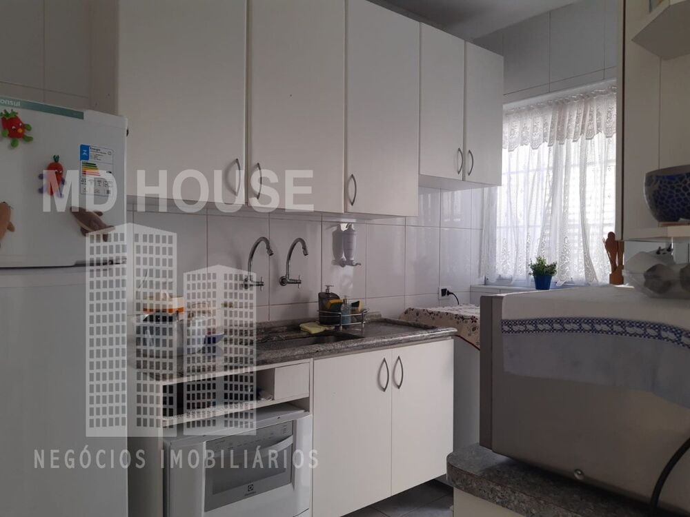 Casa, 3 quartos, 180 m² - Foto 2