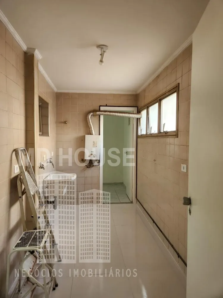 Apartamento, 3 quartos, 130 m² - Foto 2