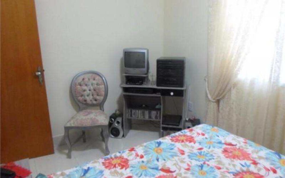 Casa, 2 quartos, 80 m² - Foto 1
