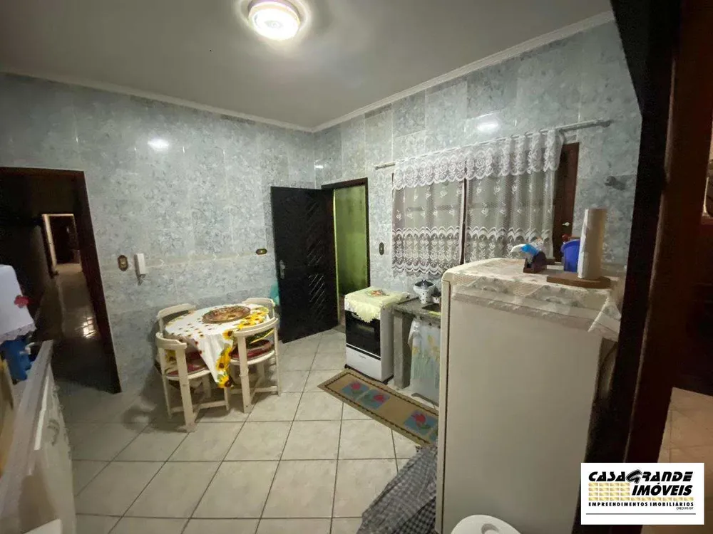 Casa, 3 quartos, 183 m² - Foto 8