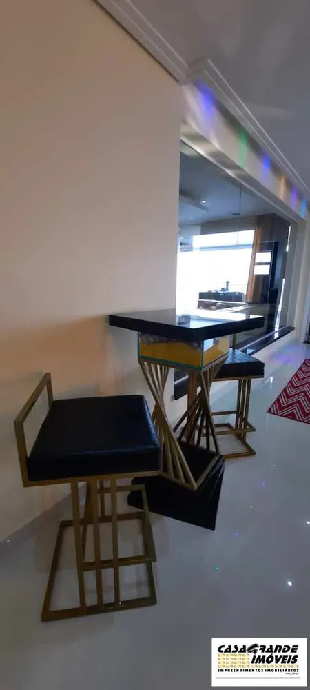 Apartamento, 3 quartos, 326 m² - Foto 5
