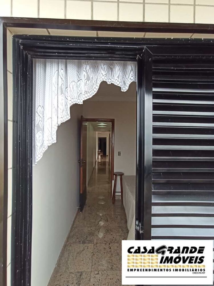 Apartamento, 3 quartos, 200 m² - Foto 3
