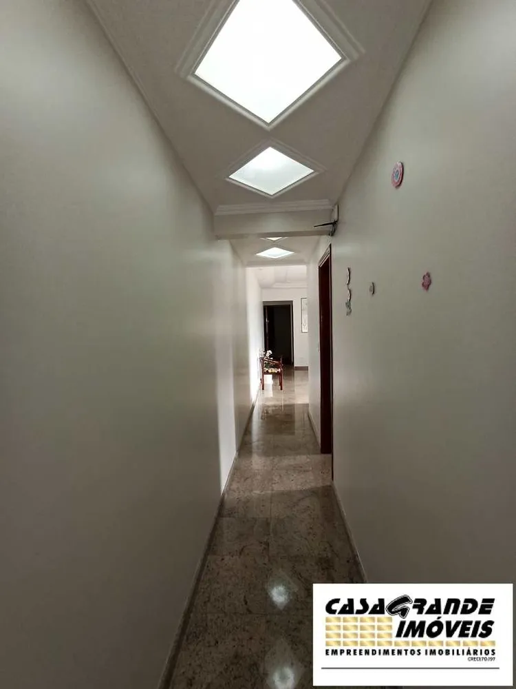 Apartamento, 3 quartos, 200 m² - Foto 11