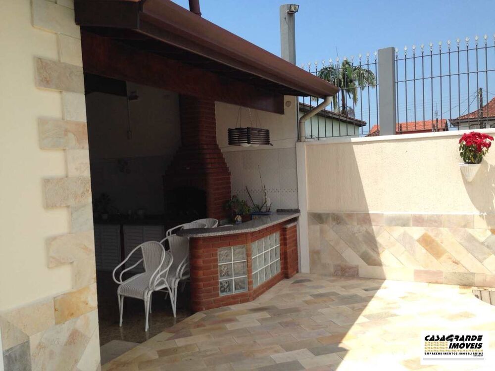 Casa, 3 quartos, 230 m² - Foto 4
