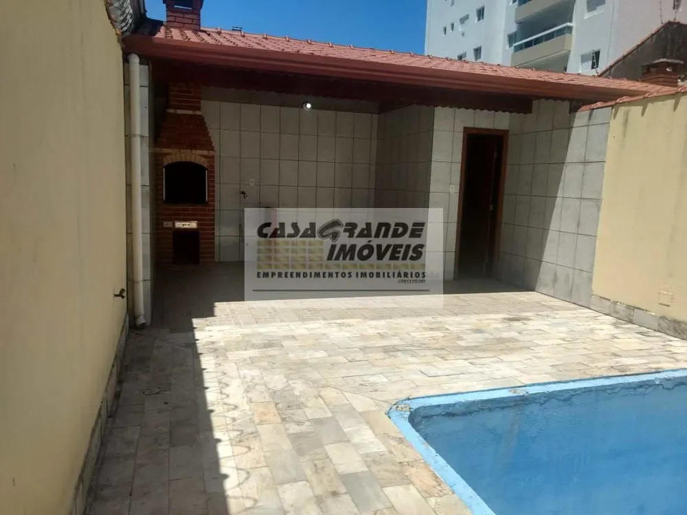 Casa, 3 quartos, 196 m² - Foto 4