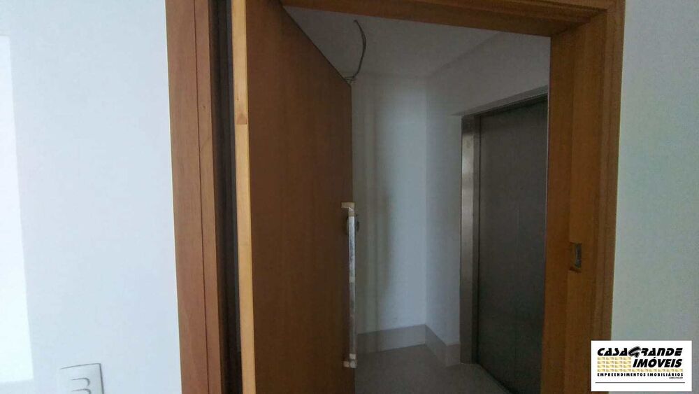Apartamento, 4 quartos, 230 m² - Foto 5