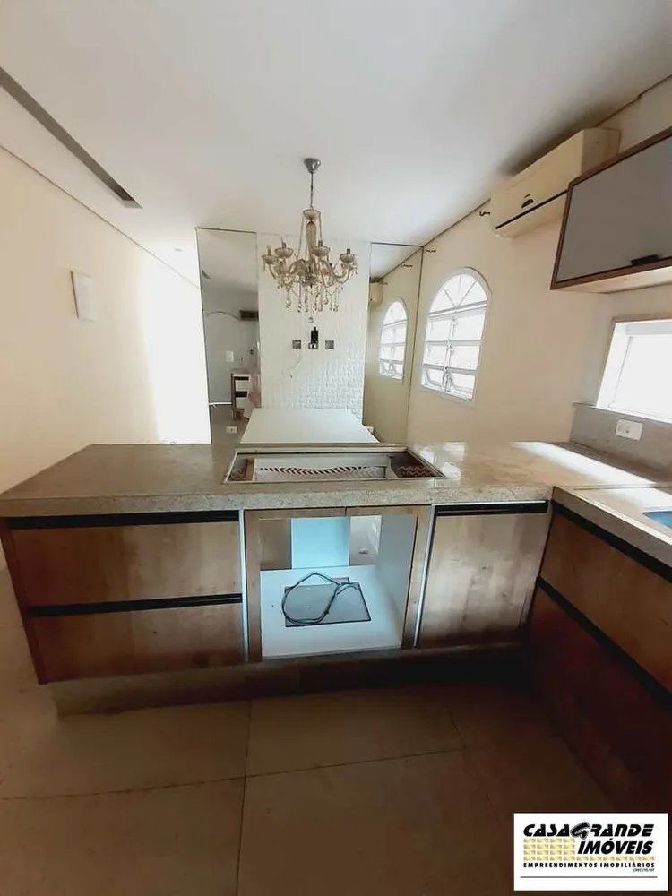 Casa, 3 quartos, 220 m² - Foto 6