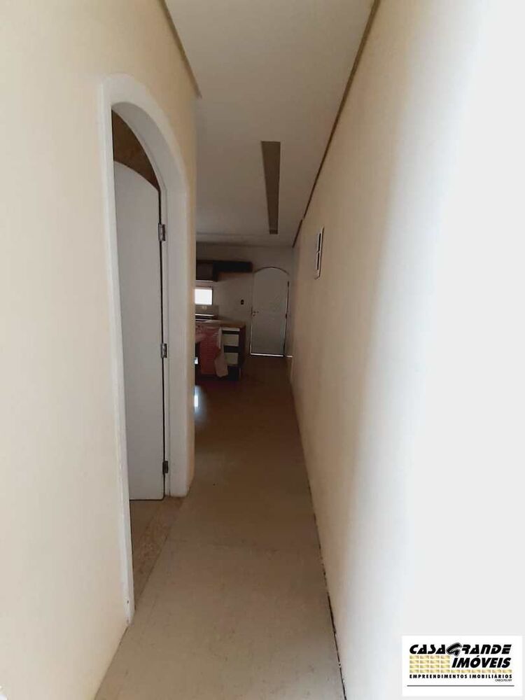 Casa, 3 quartos, 220 m² - Foto 4