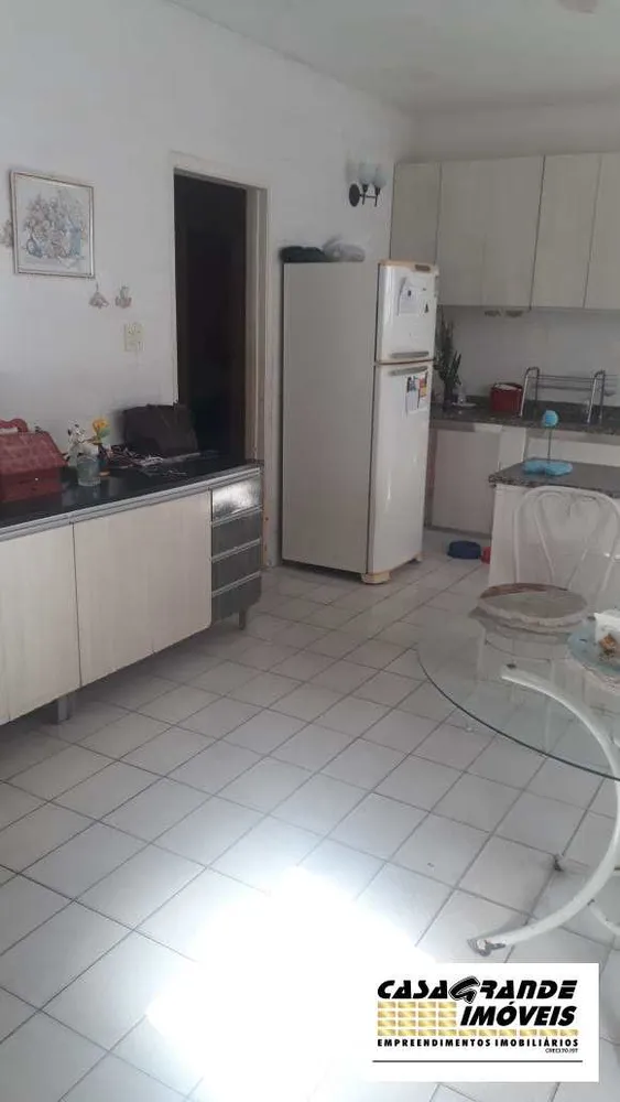 Casa, 3 quartos, 212 m² - Foto 13