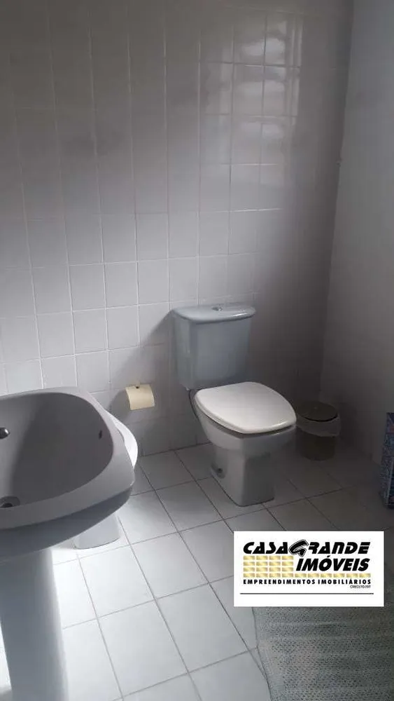 Casa, 3 quartos, 212 m² - Foto 14