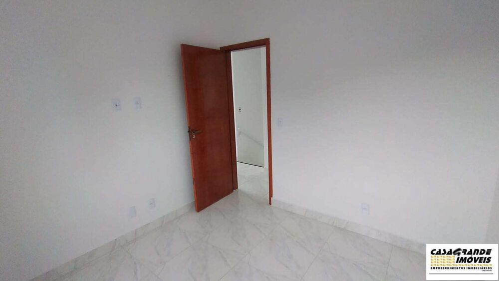 Casa, 2 quartos, 44 m² - Foto 2