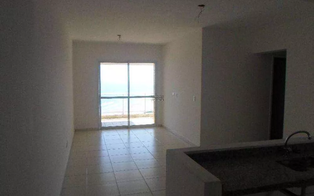 Apartamento à venda com 2 quartos, 69m² - Foto 2