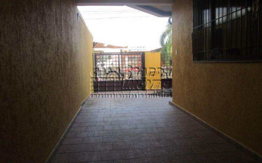 Casa, 3 quartos, 250 m² - Foto 4