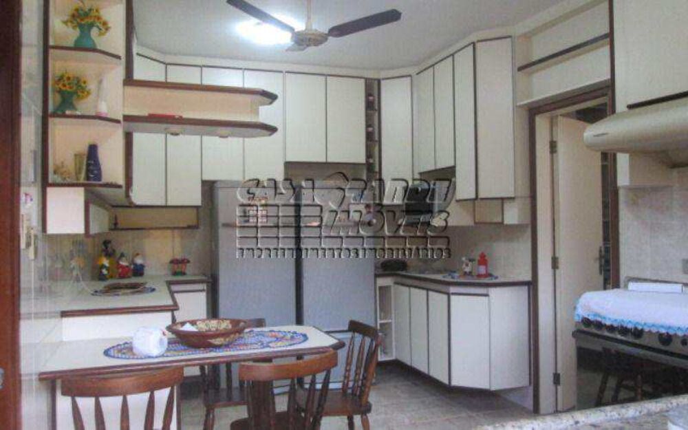 Casa, 3 quartos, 250 m² - Foto 14