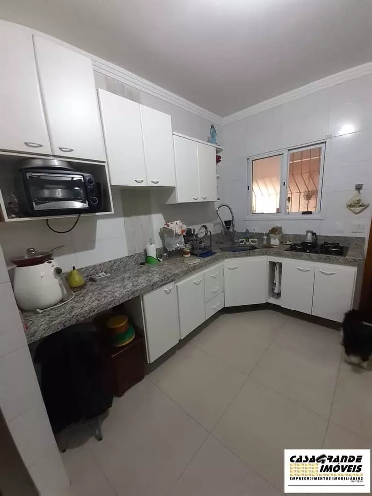 Casa à venda com 3 quartos, 248m² - Foto 16