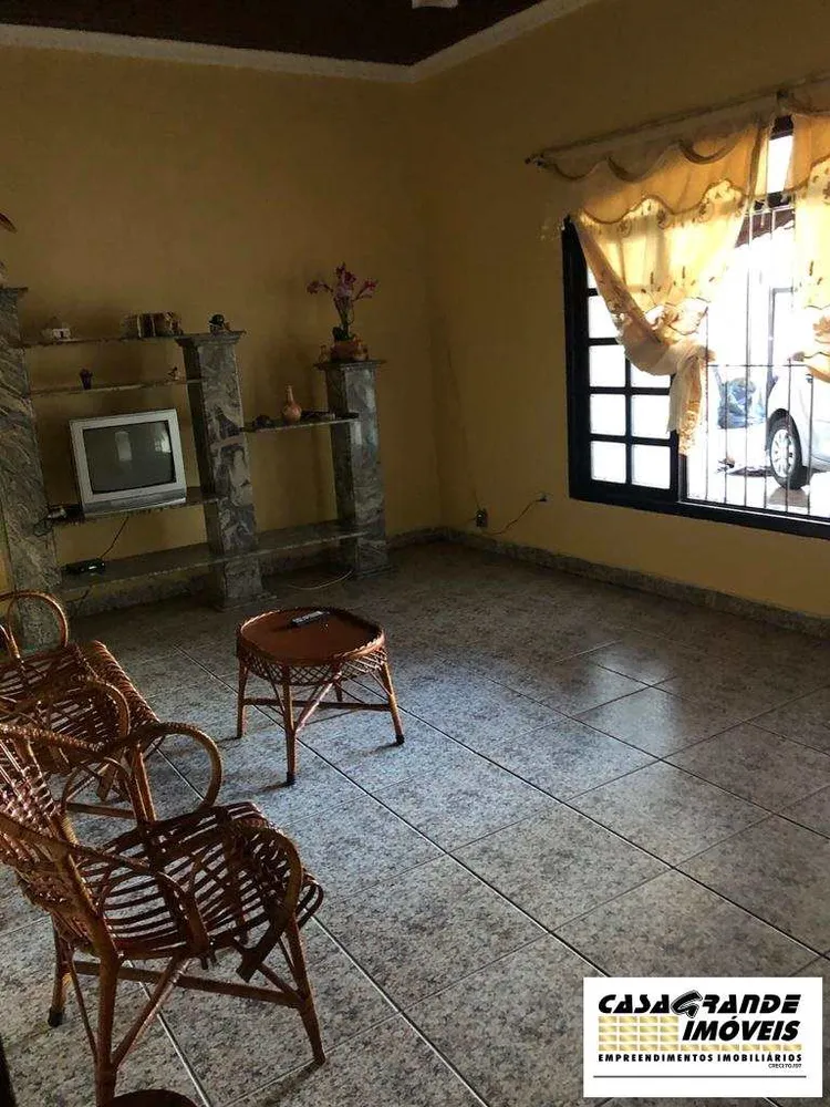 Casa, 5 quartos, 210 m² - Foto 8