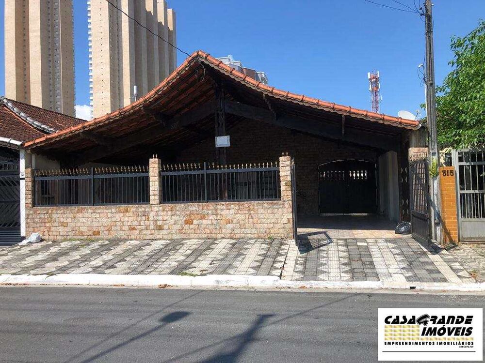 Casa, 5 quartos, 210 m² - Foto 1