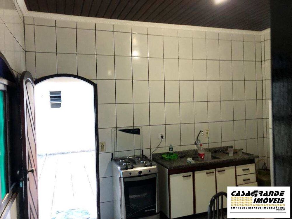 Casa, 5 quartos, 210 m² - Foto 6