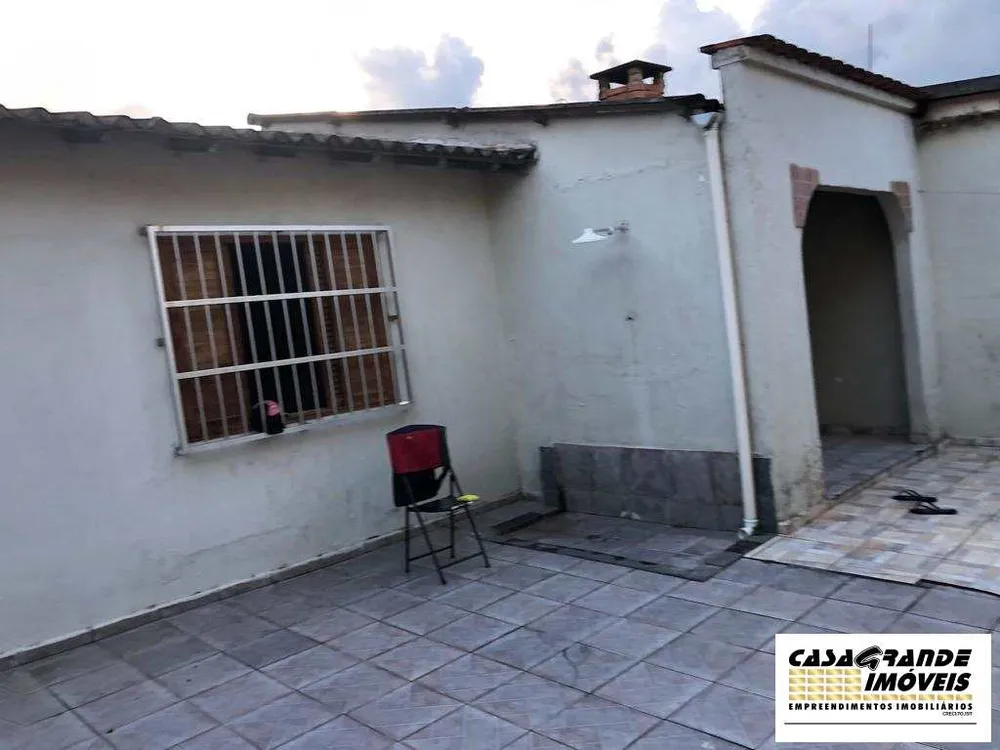 Casa, 5 quartos, 210 m² - Foto 9